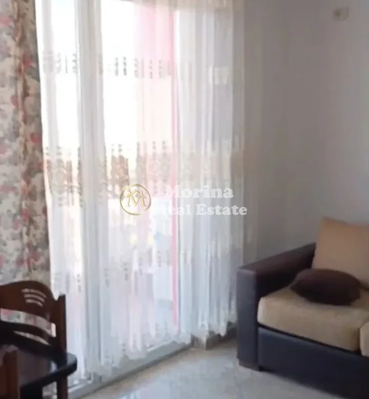 Tirane, jepet me qera apartament 2+1 Kati 7, 85 m² 450 € (5 Maji)