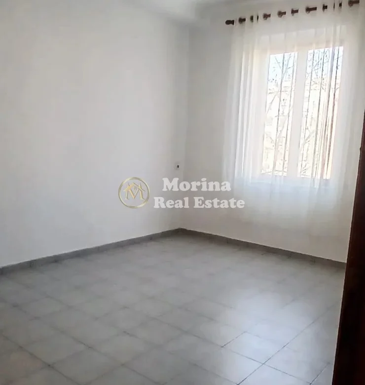Tirane, jepet me qera apartament 1+1 Kati 4, 60 m² 600 € (Brigada 8 /Kafe Roma)