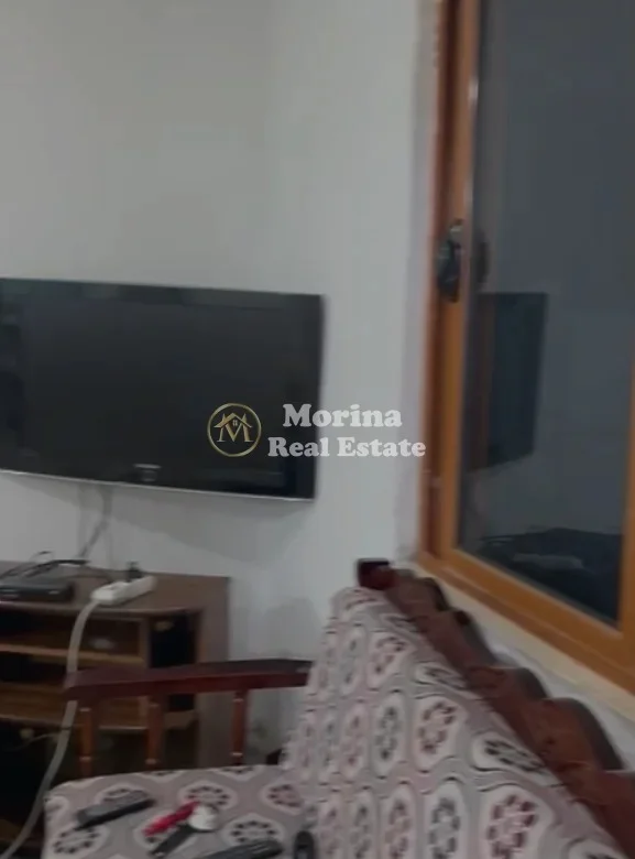 Tirane, jepet me qera garsonier Kati 1, 70 m² 300 € (Jordan Misja)