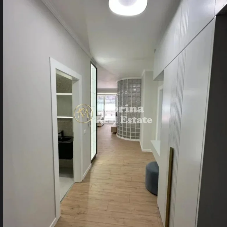 Tirane, jepet me qera apartament 2+1 Kati 2, 90 m² 1.000 € (Don Bosko)