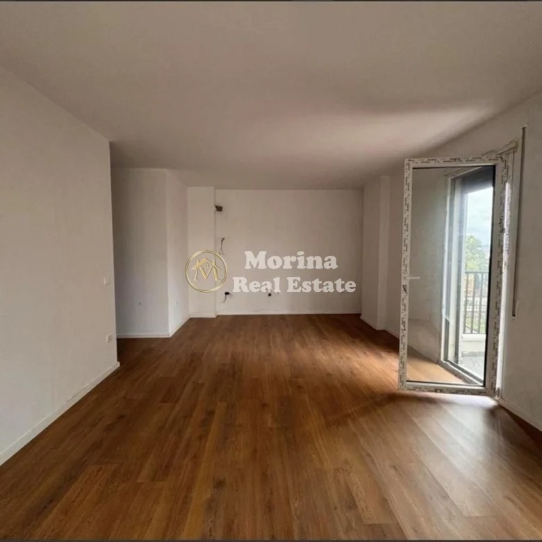 Tirane, jepet me qera apartament 2+1 Kati 6, 105 m² 600 € (Don Bosko)