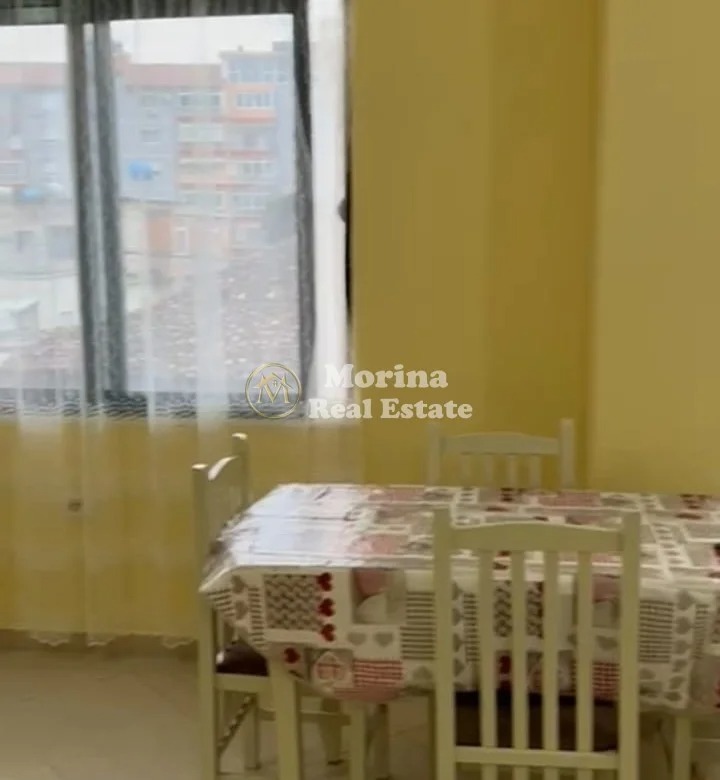 Tirane, jepet me qera apartament 1+1 Kati 2, 65 m² 450 € (Vasil Shanto)