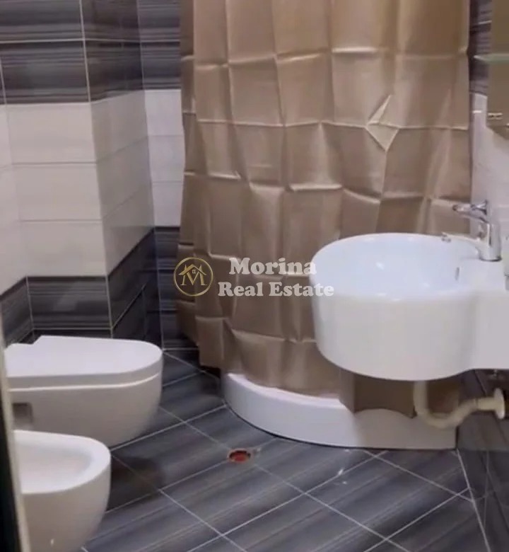 Tirane, jepet me qera apartament 1+1 Kati 2, 65 m² 450 € (Vasil Shanto)