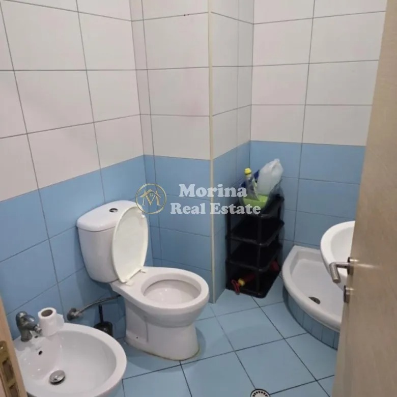 Tirane, jepet me qera apartament 1+1 Kati 7, 67 m² 450 € (Astir)