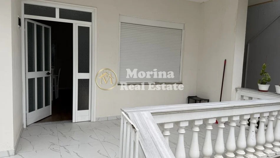 Tirane, jepet me qera shtepi 1+1 Kati 1, 70 m² 300 € (Allias)