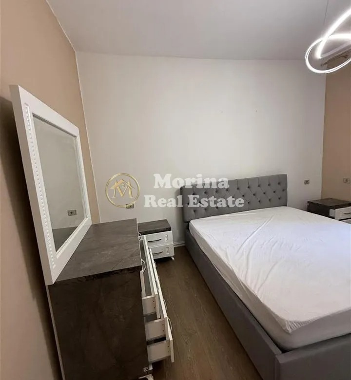 Tirane, jepet me qera apartament 1+1 Kati 2, 70 m² 450 € (Komuna e Parisit)