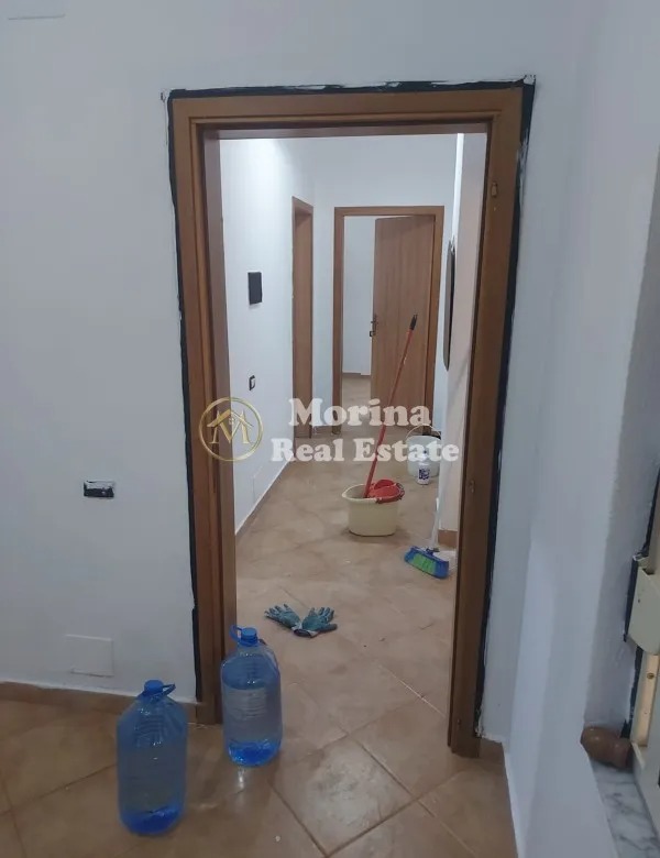 Tirane, shitet apartament 2+1 Kati 1, 70 m² 62.000 € (Fresku)