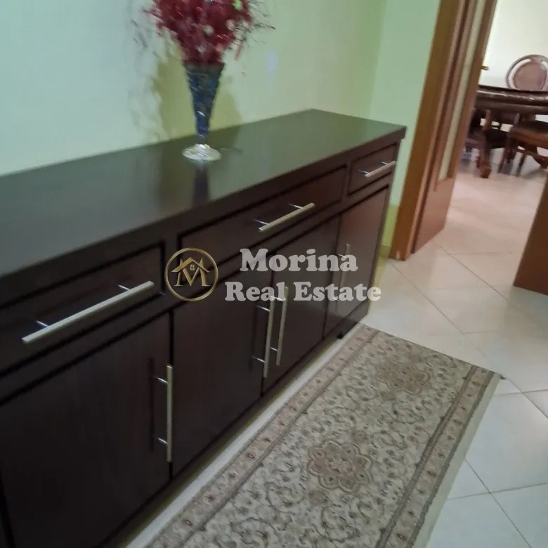 Tirane, jepet me qera apartament 2+1 Kati 2, 114 m² 650 € (Don Bosko)