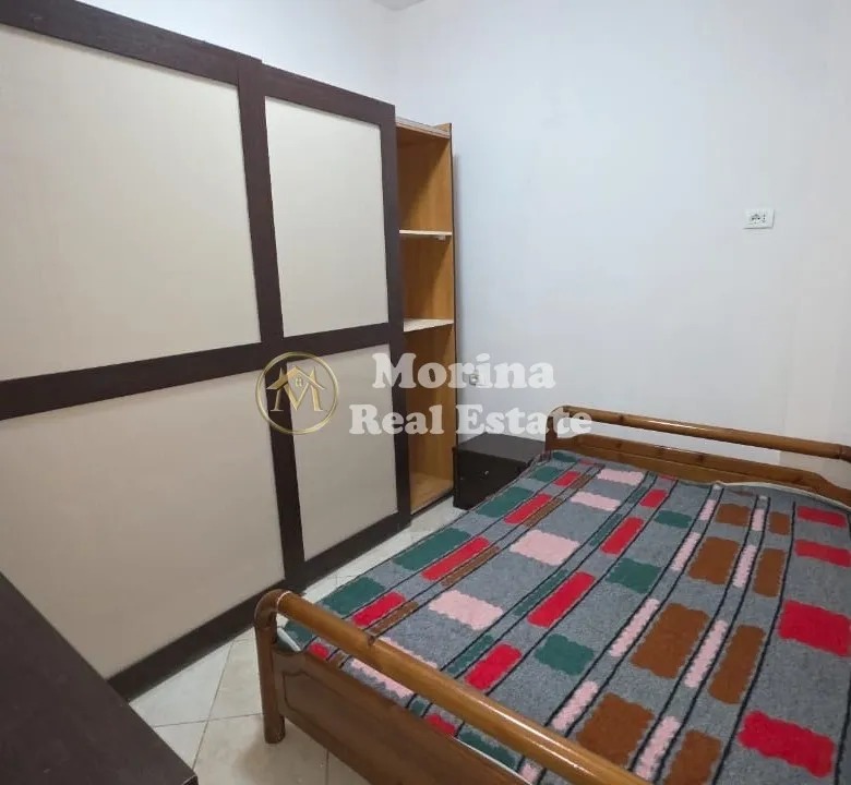 Tirane, jepet me qera apartament 1+1 Kati 1, 55 m² 300 € (Fresku)