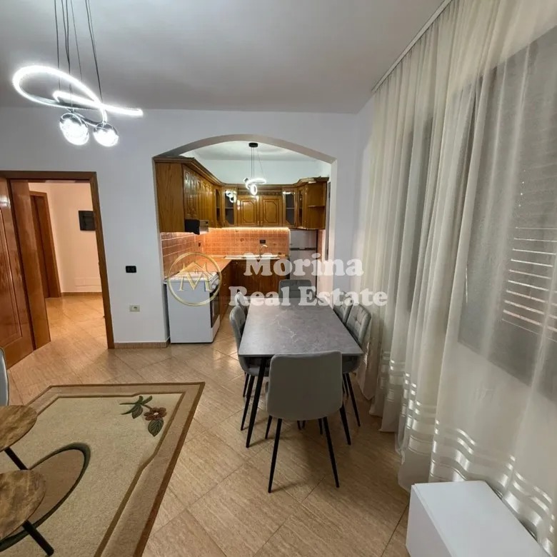 Tirane, jepet me qera apartament 2+1 Kati 4, 143 m² 500 € (Rruga Siri Kodra)