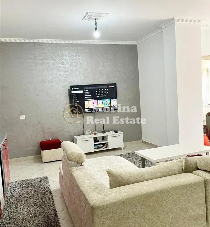 Tirane, jepet me qera apartament 2+1 Kati 4, 100 m² 700 € (Jordan Misja)