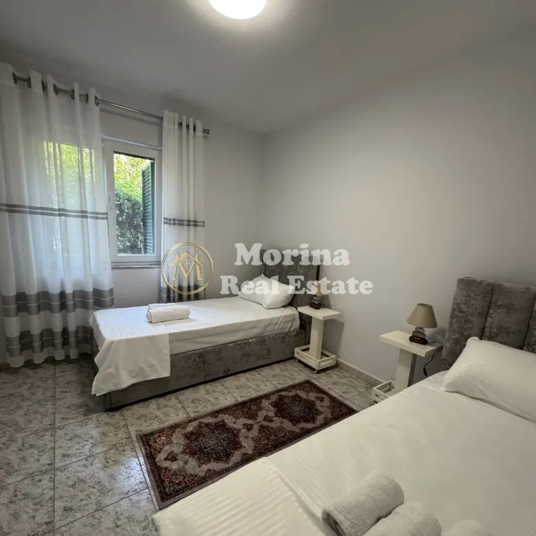 Tirane, jepet me qera apartament 2+1+Ballkon Kati 1, 87 m² 700 € (Rruga Fortuzi)