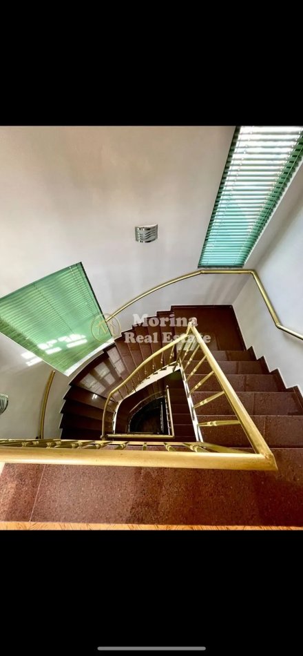 Tirane, jepet me qera Vile 4 Kateshe , 840 m² 5.000 € (Spitali Amerikan 2)