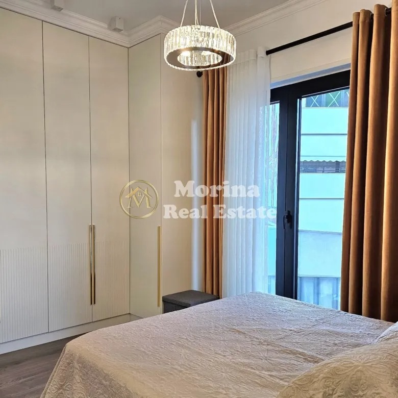 Tirane, jepet me qera apartament 2+1+Ballkon Kati 1, 85 m² 750 € (Kodra e Diellit)