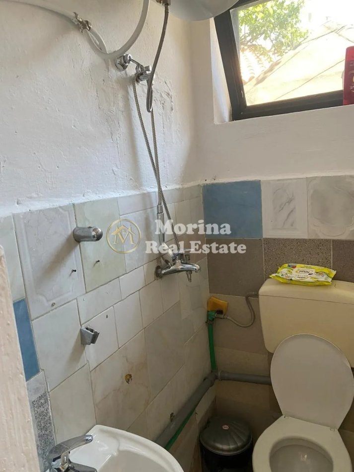 Tirane, jepet me qera apartament 1+1 Kati 1, 60 m² 350 € (Rruga e Dibres)
