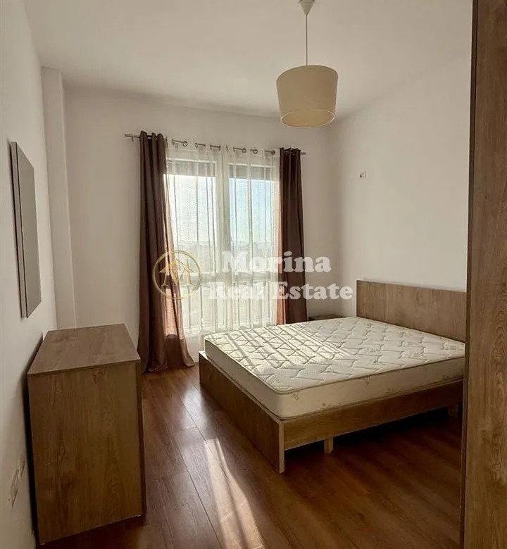Tirane, jepet me qera apartament 2+1 Kati 6, 100 m² 600 € (Rruga 5 Maji — Kompleksi INERTI shpk)