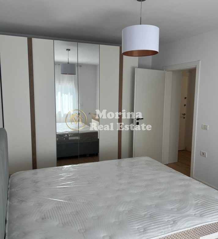 Tirane, jepet me qera apartament 2+1 Kati 1, 90 m² 850 € (Bulevardi Zogu I)
