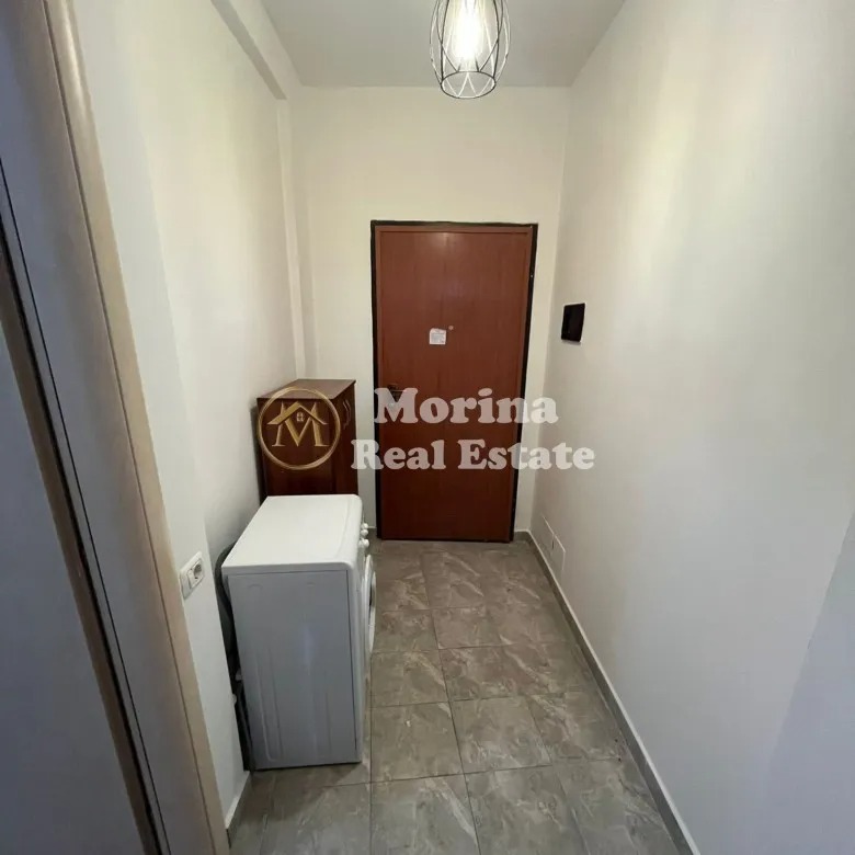 Tirane, jepet me qera apartament 1+1 Kati 2, 70 m² 500 € (Liqeni i Thate, Rruga Peti)