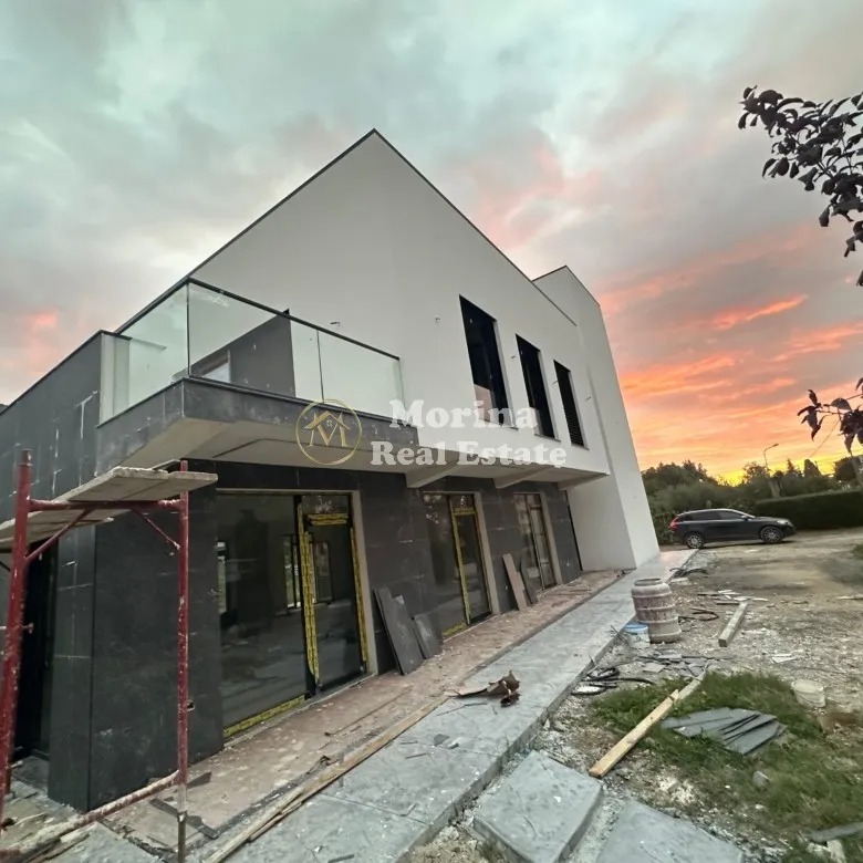 Tirane, jepet me qera ambjent biznesi Kati 1, 360 m² 3.000 € (Berzhite)