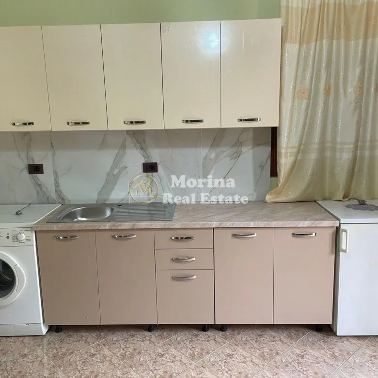 Tirane, jepet me qera apartament 2+1 Kati 2, 105 m² 500 € (Astir)