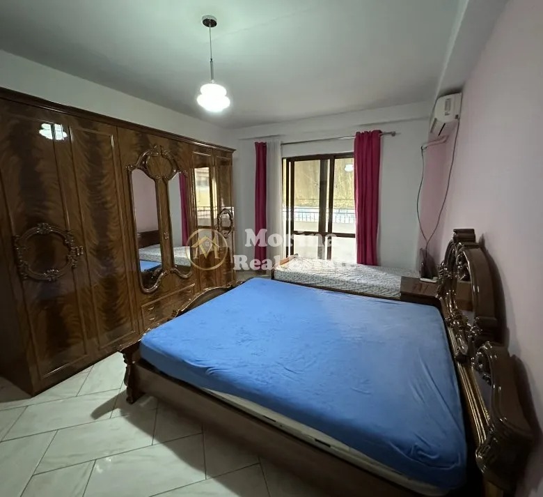 Tirane, jepet me qera apartament 2+1 Kati 4, 86 m² 500 € (Don Bosko)