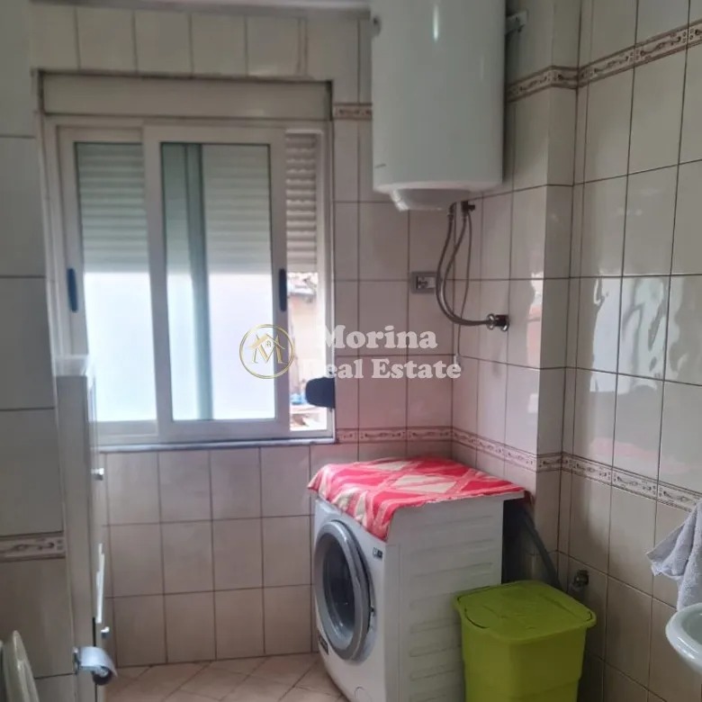 Tirane, jepet me qera apartament 1+1 Kati 2, 70 m² 680 € (Rruga e Durresit)