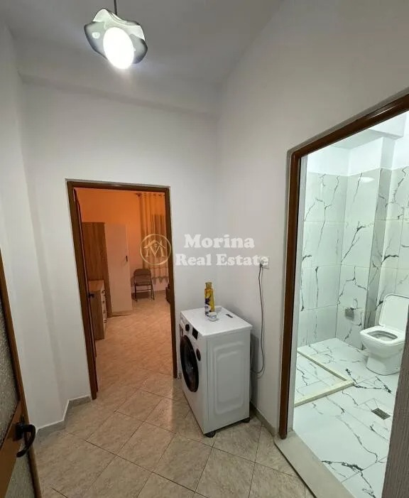 Tirane, jepet me qera apartament 1+1 Kati 1, 50 m² 400 € (Ali Demi)