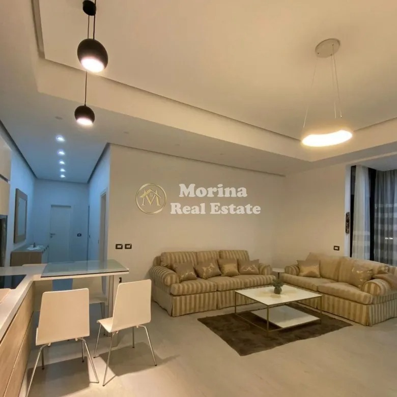 Tirane, jepet me qera apartament 2+1 Kati 7, 100 m² 500 € (Rruga e Kavajes)