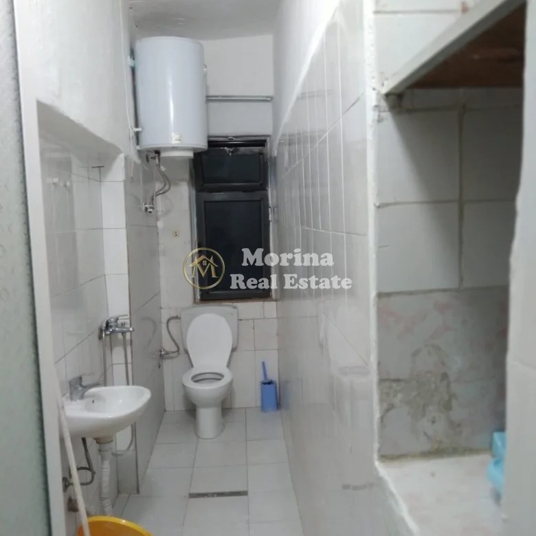 Tirane, jepet me qera apartament 2+1 Kati 2, 70 m² 350 € (Kinostudio)