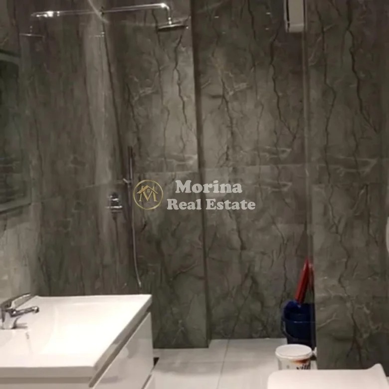 Tirane, jepet me qera apartament 1+1 Kati 6, 60 m² 300 € (Shkoze)