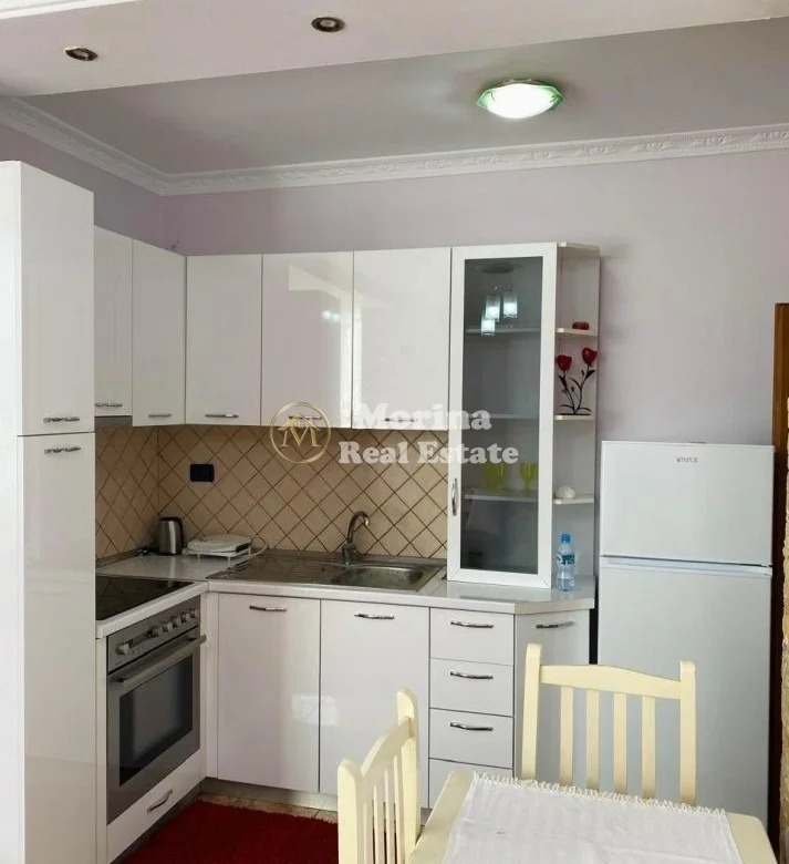 Tirane, jepet me qera apartament 2+1 Kati 5, 80 m² 600 € (21 Dhjetori)
