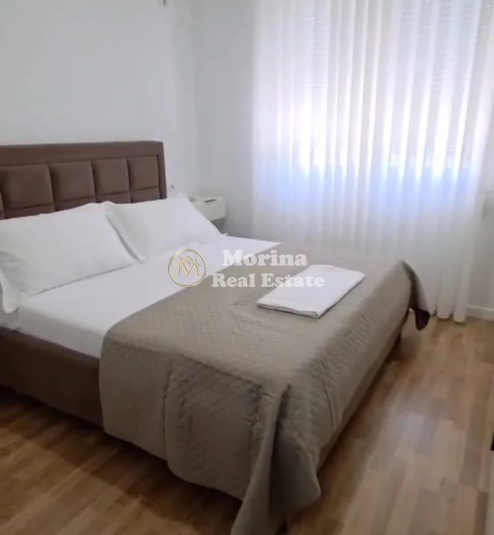 Tirane, jepet me qera apartament 1+1+Ballkon Kati 5, 60 m² 550 € (Rruga e Kavajes)