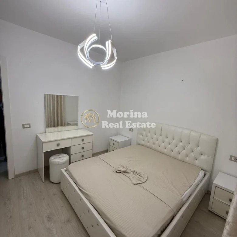 Tirane, jepet me qera apartament 1+1 Kati 4, 72 m² 450 € (Astir)