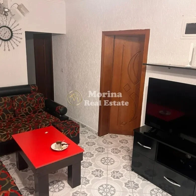 Tirane, jepet me qera shtepi 2+1 Kati 2, 70 m² 300 € (Babrru)
