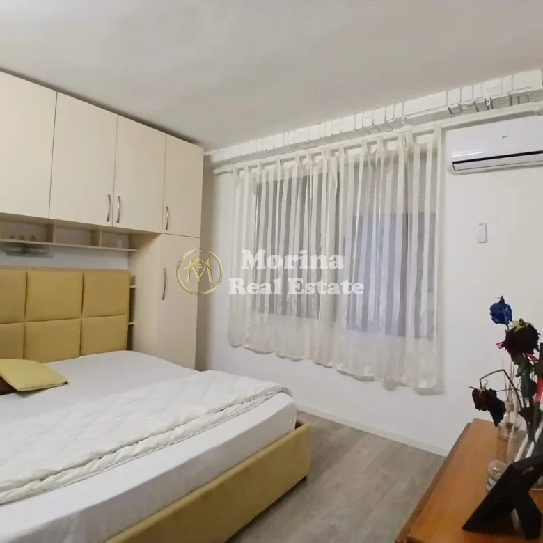 Tirane, jepet me qera garsonier Kati 2, 40 m² 500 € (Rruga e Durresit)