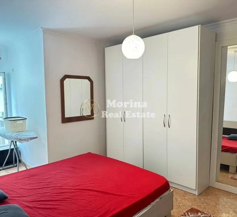 Tirane, jepet me qera apartament 2+1 Kati 3, 115 m² 700 € (Zogu i ZI)