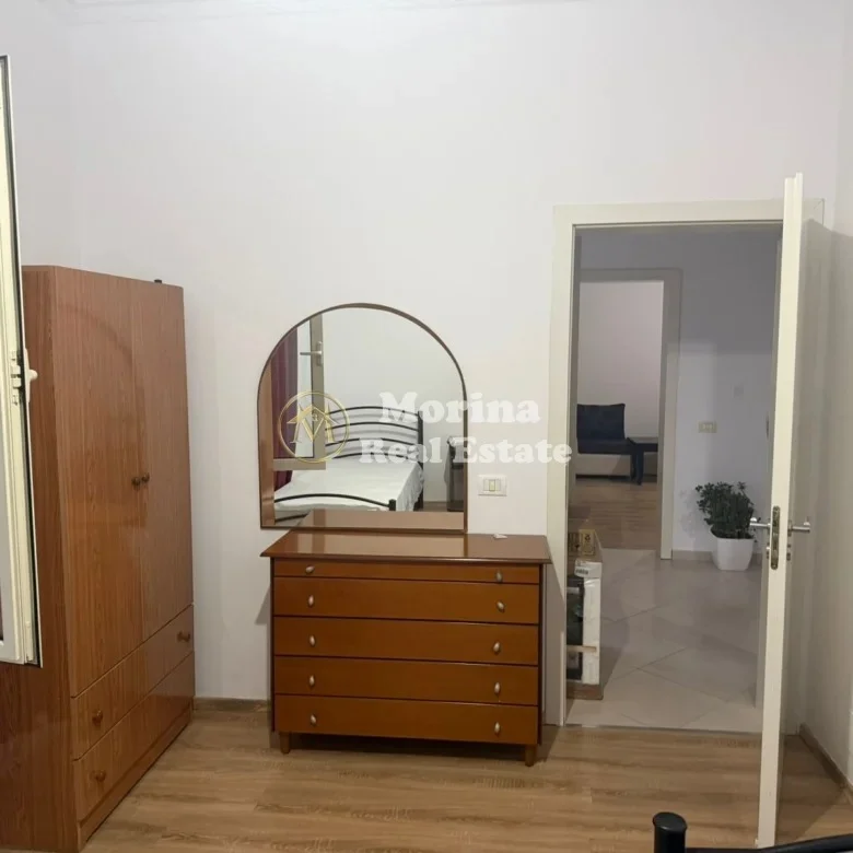 Tirane, jepet me qera shtepi 2+1 Kati 1, 70 m² 400 € (Sauk)
