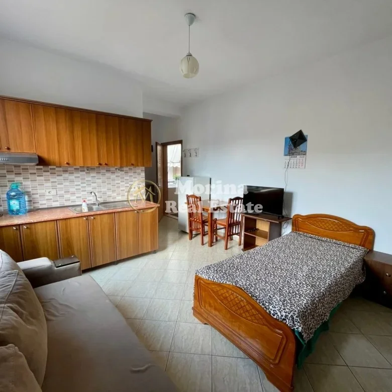 Tirane, jepet me qera garsonier Kati 2, 35 m² 250 € (Allias)