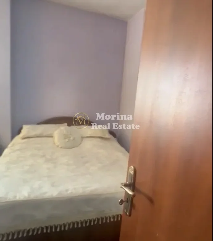 Tirane, jepet me qera apartament 1+1 Kati 7, 75 m² 330 € (Yzberisht)