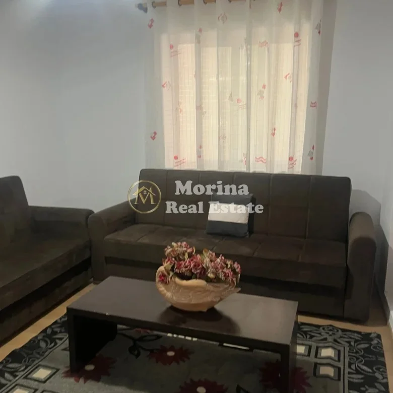 Tirane, jepet me qera shtepi 2+1 Kati 1, 90 m² 400 € (Kompleksi Malajziani)