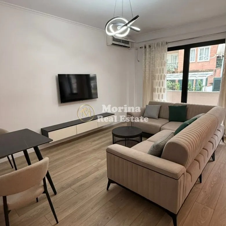 Tirane, jepet me qera apartament 2+1 Kati 4, 85 m² 800 € (Kodra e Diellit 1)