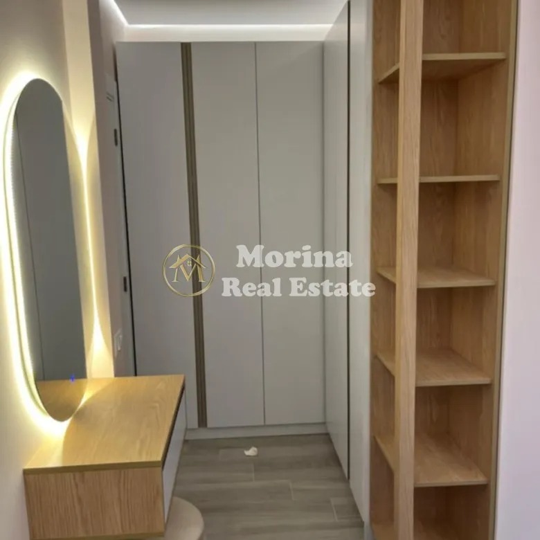 Tirane, jepet me qera apartament 1+1 Kati 2, 67 m² 550 € (Stacioni Trenit)