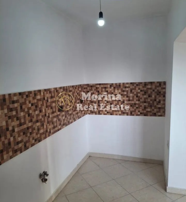 Tirane, shitet apartament 1+1 Kati 4, 62 m² 60.000 € (Kamez)