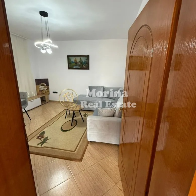 Tirane, jepet me qera apartament 2+1 Kati 4, 143 m² 500 € (Rruga Siri Kodra)