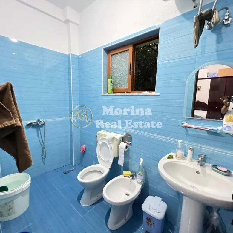 Tirane, jepet me qera Vile 2 Katshe , 230 m² 1.500 € (Ali Demi)
