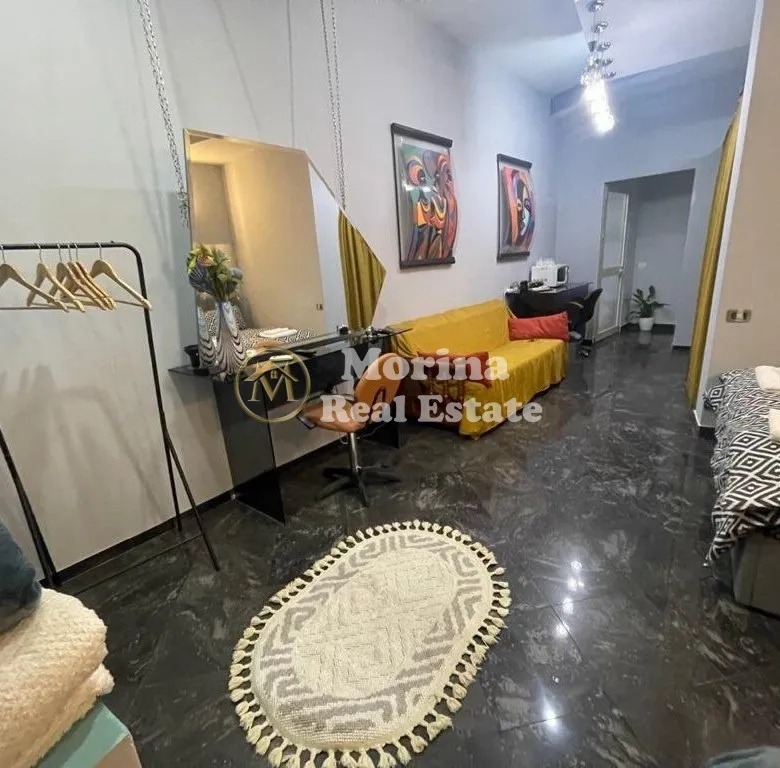 Tirane, jepet me qera garsonier Kati 2, 40 m² 650 € (Rruga e Dibres)