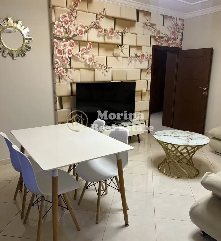 Tirane, jepet me qera apartament 1+1 Kati 1, 70 m² 600 € (Oxhaku)