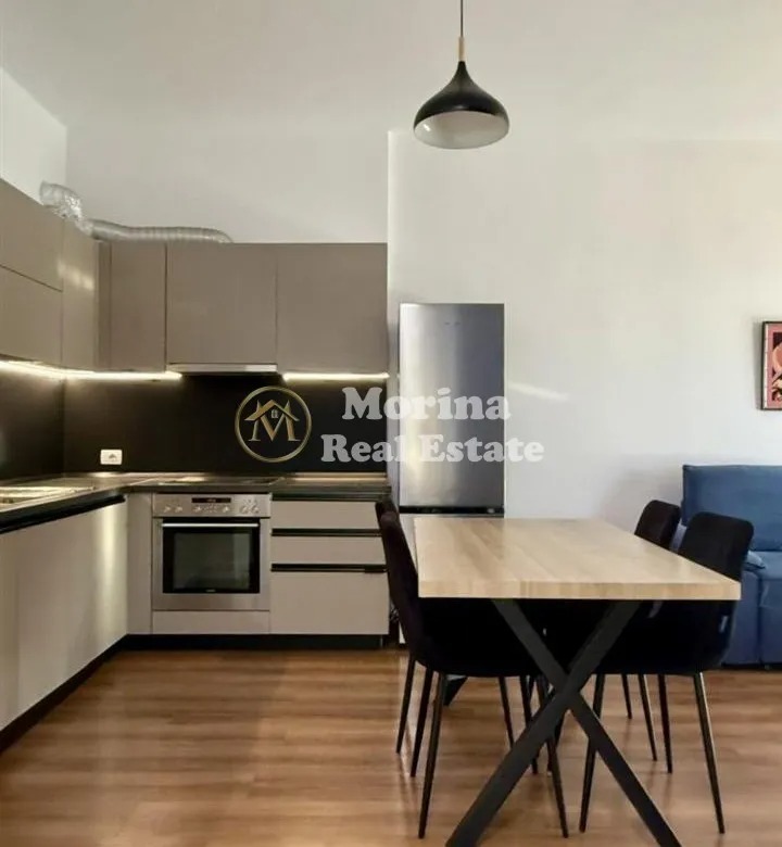 Tirane, jepet me qera apartament 2+1 Kati 6, 100 m² 600 € (Rruga 5 Maji — Kompleksi INERTI shpk)