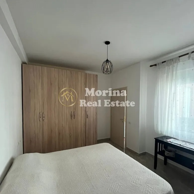 Tirane, jepet me qera apartament 1+1 Kati 2, 70 m² 500 € (Liqeni i Thate, Rruga Peti)