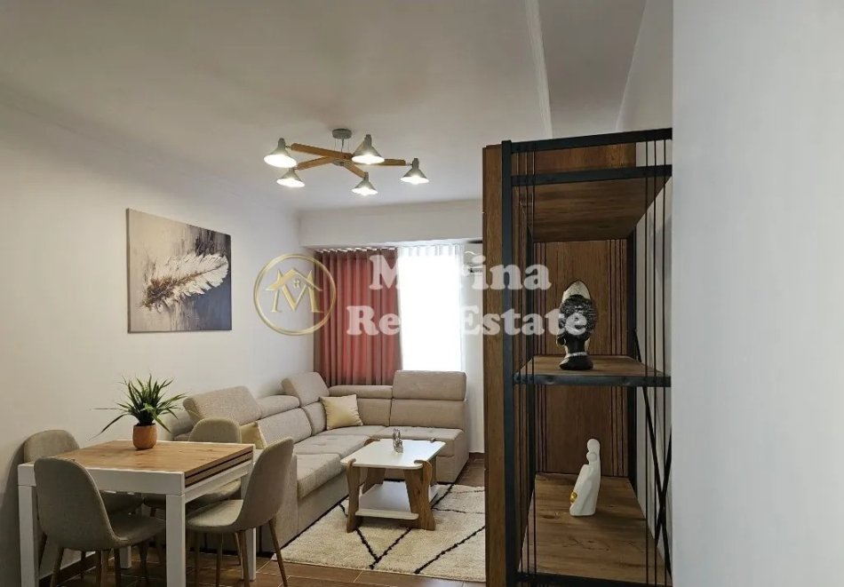 Tirane, jepet me qera apartament 1+1 Kati 1, 60 m² 600 € (21 Dhjetori)